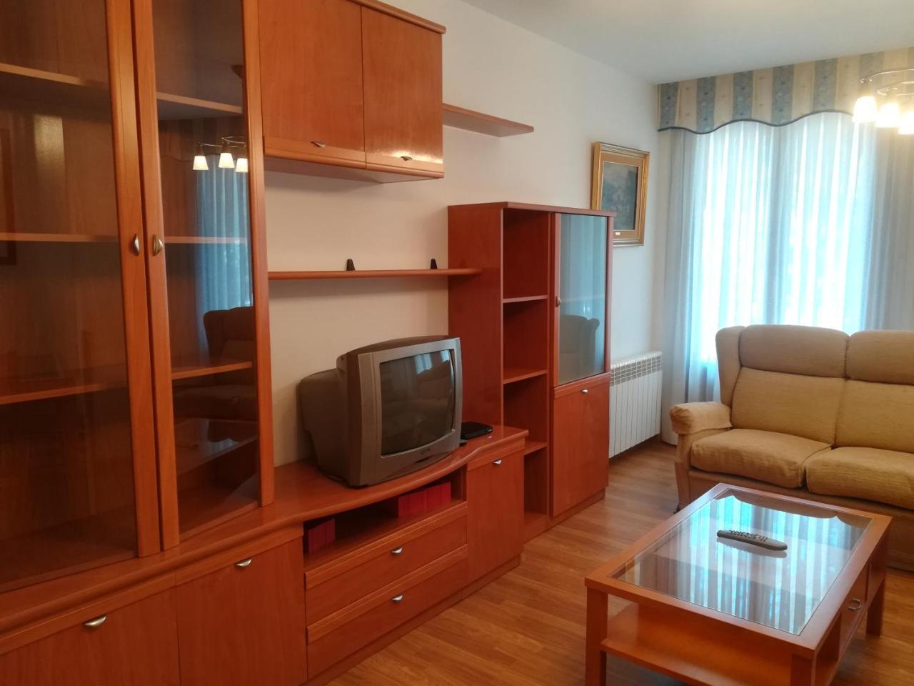 Apartamento "Paseo Del Sauco" Ezcaray Kültér fotó